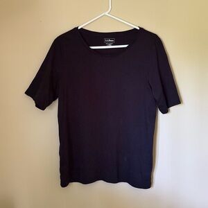 L.L. Bean Women's Black Short Sleeve Tee